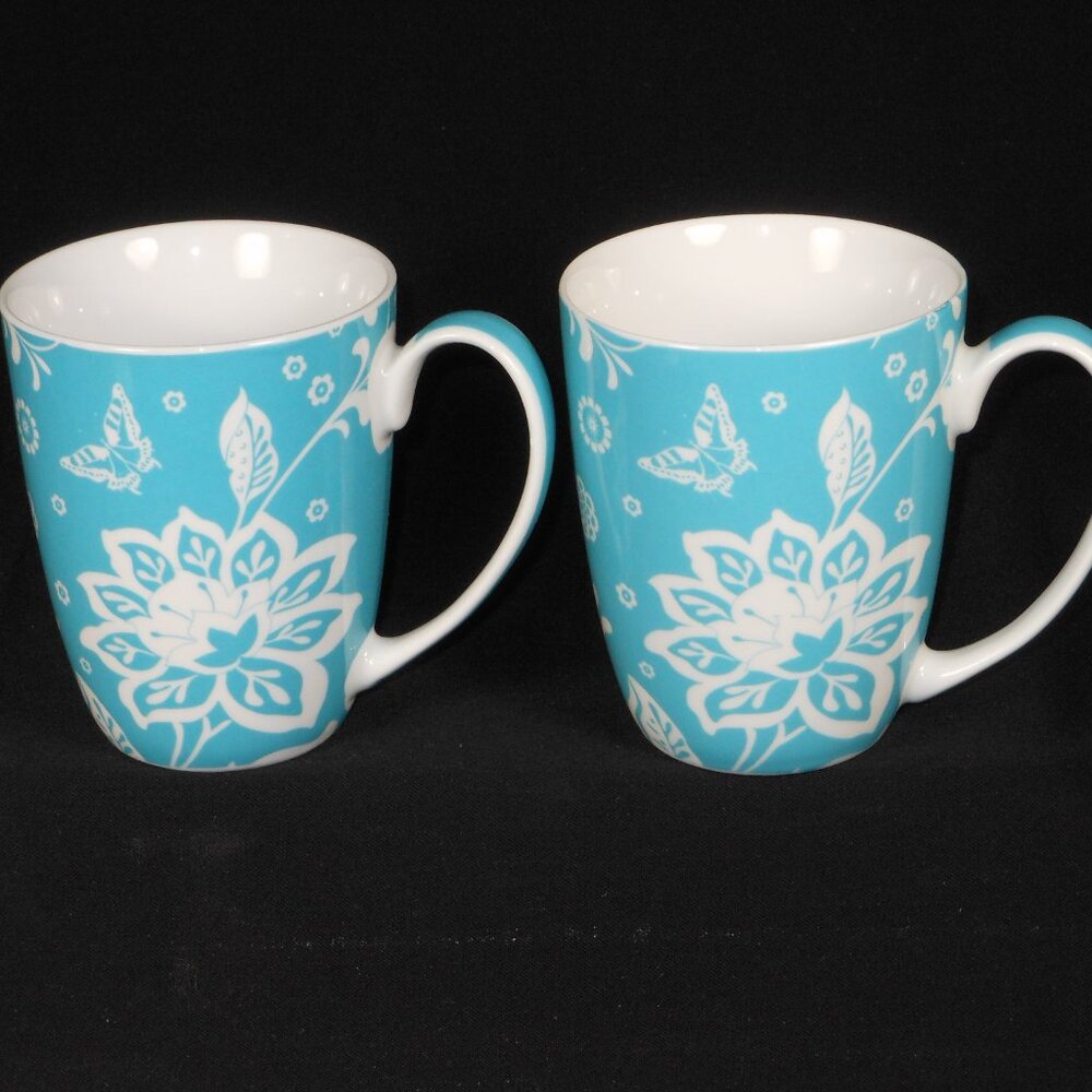 2 colorful coffee mugs. Maxwell & Williams Belle Jardine